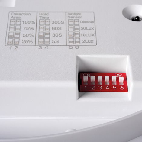 VARSO LED 24W-NW-L-SE přisazené svít. 24W, 2280lm, 4000K, IP54, mikrovlný senzor, hranaté 8