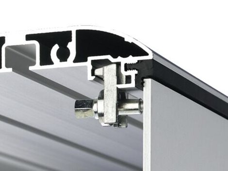 6053500 Upevňovací sada čelních panelů, M5, 10ks 