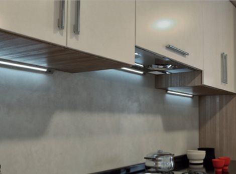 PN11100001 PARKER 72LED teplá 8