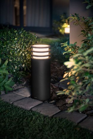 17402/93/P0 Hue White Lucca venkovní sloupkové LED svítidlo E27 1x9,5W 806lm 2700K IP44 antracit 6