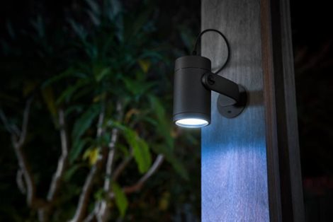 17428/30/P7 Hue WACA Lily venkovní spotové LED svítidlo 8W 650lm 2200-6500K IP65 RGB černá +adaptér 11