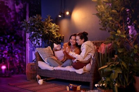 17415/30/P7 Hue WACA Lily venkovní spotové LED svítidlo  8W 650lm 2200-6500K RGB IP65 černá 24