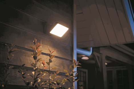 17436/30/P7 Hue White Welcome venkovní nástěnné LED svítidlo 28W 2300lm 2700K IP44 černý 17