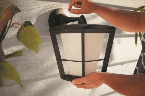 17440/30/P7 Hue WACA Econic venkovní nástěnné LED svítidlo 15W 1150lm 2200-6500K RGB IP44 černá 10