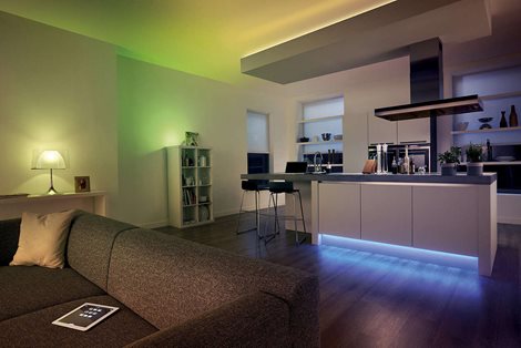 Stolní LED lampička Bloom Philips Hue WACA 72997/60/PH 8W 120lm 2000K-6500K, bílá 12
