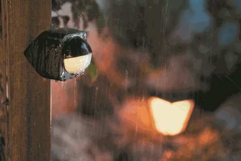Hue venkovní bezdrátové pohybové čidlo 160° 12m IP54 2xAA černé 12
