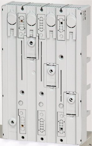 NZM3-4-XAD630 Adaptér pro montáž NZM3, 4pól, na sběrnice 60mm (630A)