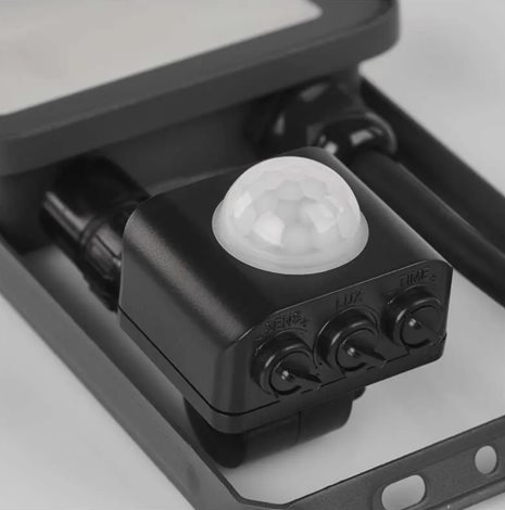 ZS2732 LED REFLEKTOR PROFI 30W 3300LM PIR 7
