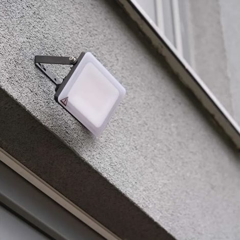 LED Reflektor ILIO ZS2530 17,8x5,5x13,4cm 30W 2400lm 4000K IP65 11
