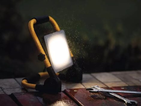 ZS3342 PŘENOSNÝ LED REFLEKTOR 51W 4600LM NW 12