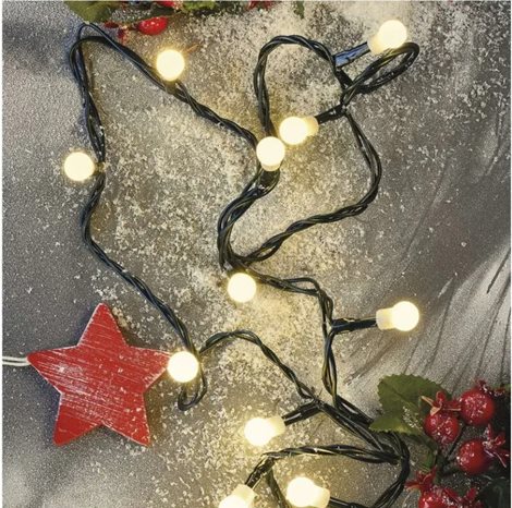 D5AW02 80 LED XMAS CHERRY TIMER 8M WW 2