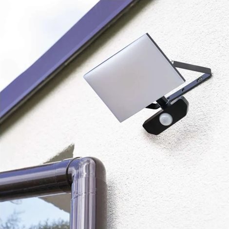 ZS2932 LED reflektor TAMBO se senzorem pohybu, 30 W, 3000 lm, černý 13