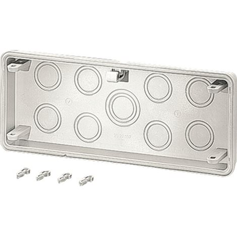 Mi FM 32 Příruba pro stěnu rozvodnice 300mm. S předlisy 8x M25/32 1x M25/32/40 1