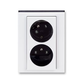 5513H-C02357 62 Zás. dvojnásobná s ochr. kolíky, s clonkami, s natoč. dutinou