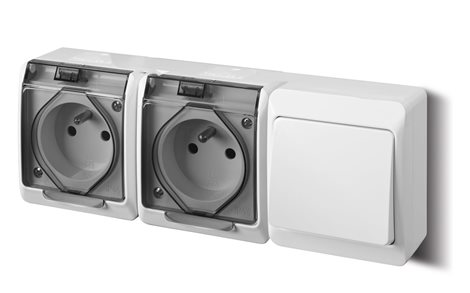 GALATEA IP44 Přepínač střídavý č.6+zásuvka 2x 2P+PE (bílá / průhledné víčko)