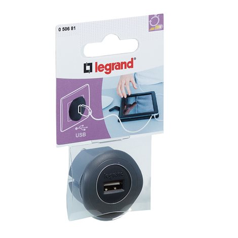 050681 USB ADAPTÉR DO ZÁSUVKY ČERNÁ 2