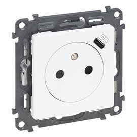 753136 VALL ZÁSUVKA 2P+T/USB-C BÍLÁ