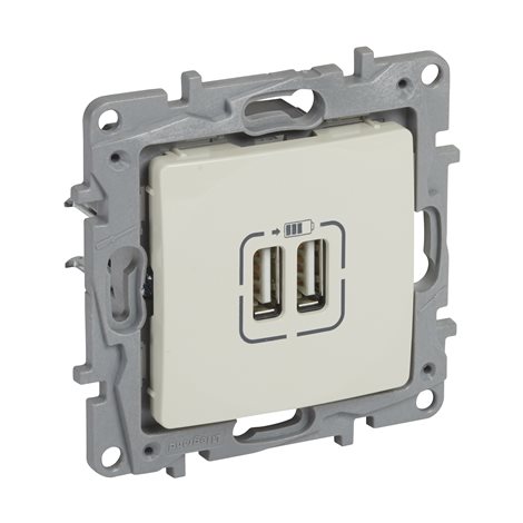 764694 NIL DVOJITÁ NABÍJEČKA USB BÉŽ.