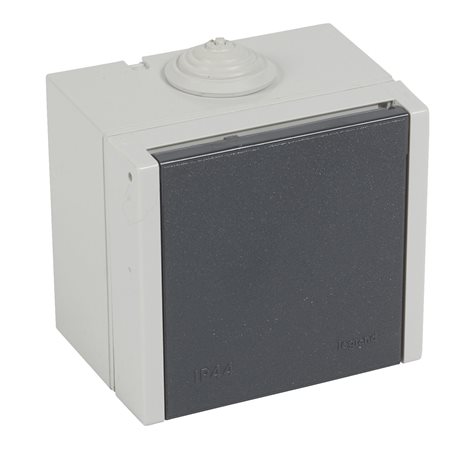 055705 ZÁSUVKA 3P+T 20A PLEXO
