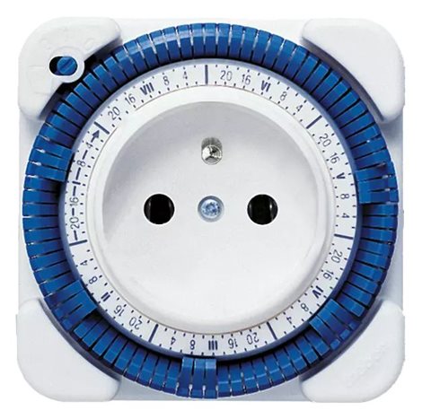 Analogové zásuvkové hodiny theben-timer 27 CR