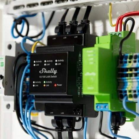 SHELLY LAN SWITCH Ethernetový přepínač na DIN lištu 5x RJ45 3