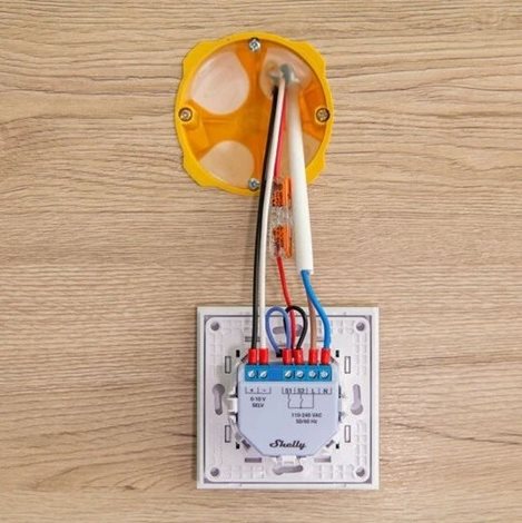 SHELLY PLUS 0-10V DIMMER Stmívací modul 0-10V, WiFi, Bluetooth 4