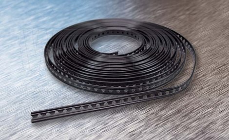 VPB-I-17-PP pozinkovaný montážní děrovaný pás VIPER SENSITIVE 17 x 0,75 mm, potažený plastem (polypr