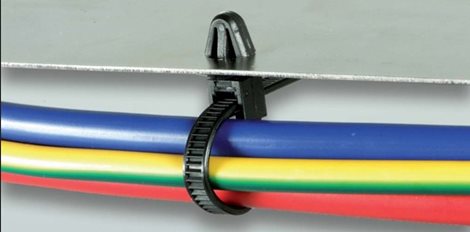 WT-RTF-155ICB stahovací pásek 157x3,5mm; s příchytkou do otvoru ø 4,6 mm; černá 2