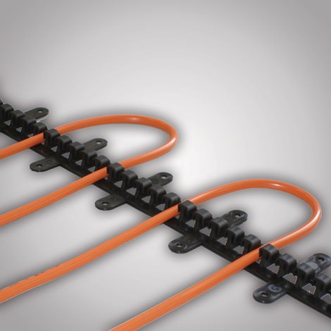 Plastová T-lišta (BAL=20ks) 1