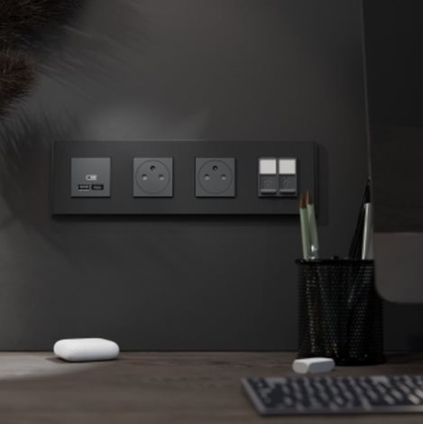 NU600872 Krycí rámeček, Unica Deco Materials, čtyřnásobný, Rubber 3