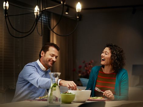 LED žárovka Philips 4W-25W B35 E14 WW CL ND RF 1BC/6 2700K 4