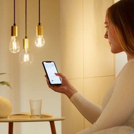 WiZ LED žárovka filament E27 A60 7W 806lm 2700-6500K IP20, stmívatelná 7