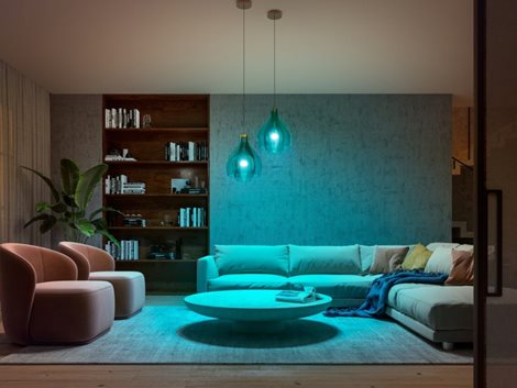 Hue WACA LED žárovka E27 A60 9W 1100lm 2000-6500K RGB IP20 9