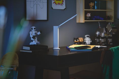 Amber přenosná stolní LED lampa 1x5W 120lm 4000K IP20 USB, krokové stmívání, bílá 3