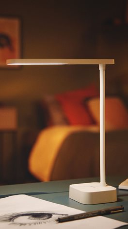 Tilpa stolní LED lampa 1x5W 130lm 5000K IP20 USB, stmívatelná, bílá 3
