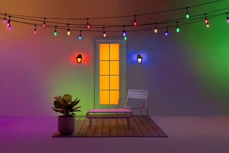 WiZ Wall nástěnné svítidlo LED 9,5W 1000lm 2700-5000K RGB IP44, stmívatelné 6