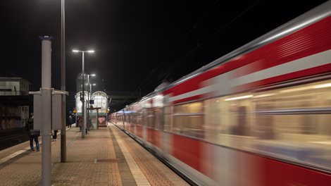 BRP102 LED58/740 II DM Uliční LED svítidlo 37W 5180lm 4000K 100 000 h L80 9