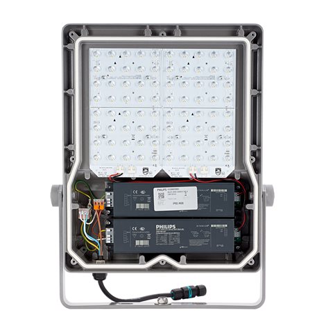 BVP130 LED260/740 S LED Reflektor 217W 26000lm 75.000h(L80),4000K,IP66,symetrická 6