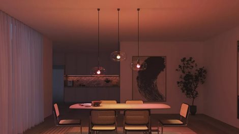 Hue Essential WCA 806 žárovka 460 E27, 8W, 806lm (2 ks) 8