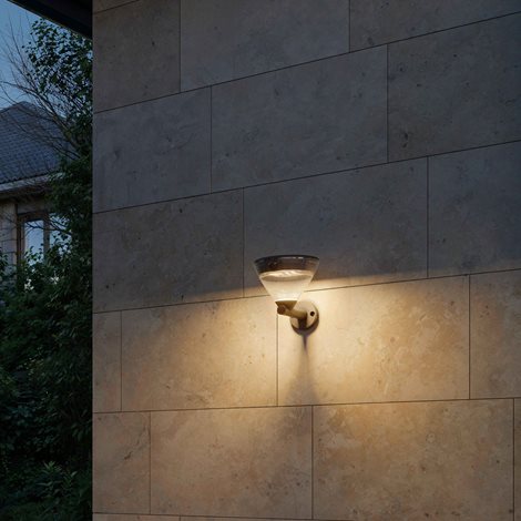 Kyna solární nástěnná zahradní lampa 3,8W 27K černá se senzorem 7