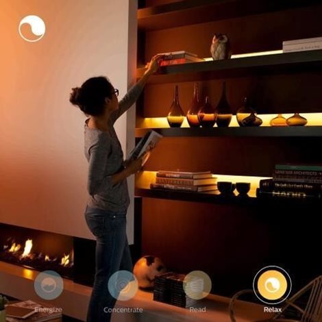 Hue WACA Lightstrips plus LED pásek 11,5W 1030lm 2000-6500K RGB IP20 prodloužení 1m 5