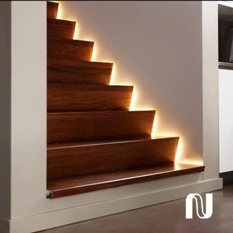 Hue WACA Lightstrips plus LED pásek 11,5W 1030lm 2000-6500K RGB IP20 prodloužení 1m 2