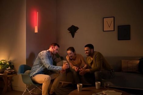 Hue WACA Liane nástěnné LED svítidlo 1x12,2W 850lm 2000-6500K RGB IP20 bílá 14