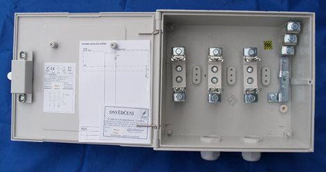 SP100/NSP1P ČEZ Přípojková skříň na sloup připojení do 35mm 5