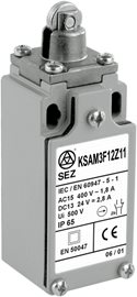 KSAM3F12Z11 Koncový spínač kovový s kovovou kladkou, šířka 30mm