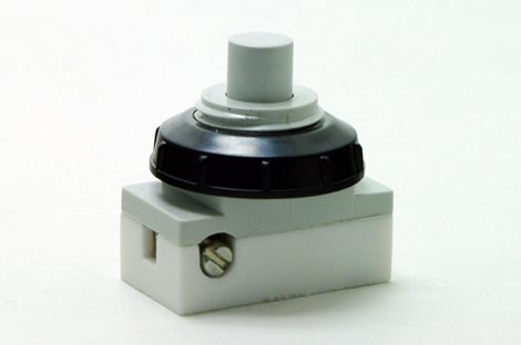 3274-01820 Vestavný spínač tlačítkový  2A/250V 1
