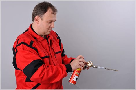 Čistič PUR pěny a NBS pistole 500ml 4