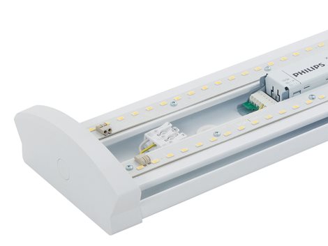 BELTR LED 2.5ft 8000/840 ML Svítidlo interiérové přisazené LED 2x4000lm 48,3W IP44 multilumen 8