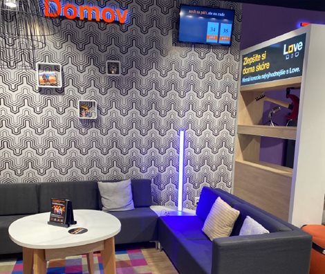 LumiFlexi405 Světlo se stojanem bez paravanu 5