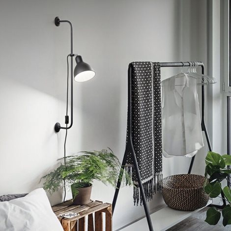 SHOWER AP1 nástěnné svítidlo 1x E27 60W bez zdroje 89cm IP20, černé 2